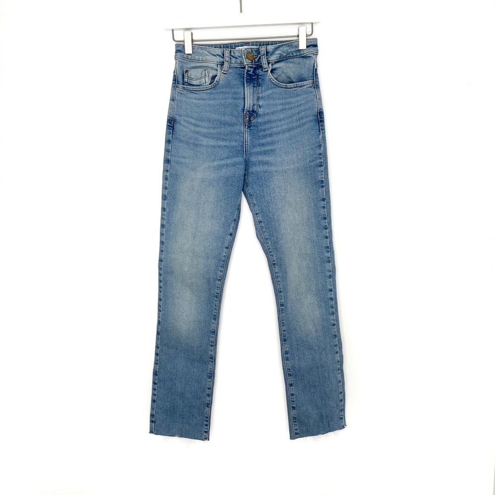 Zara Denim Straight Boyfriend Jeans Light Wash